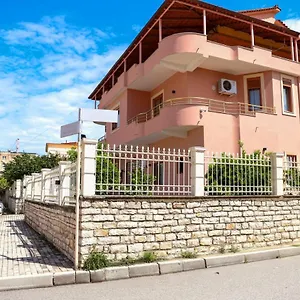  Gasthof Maledhi